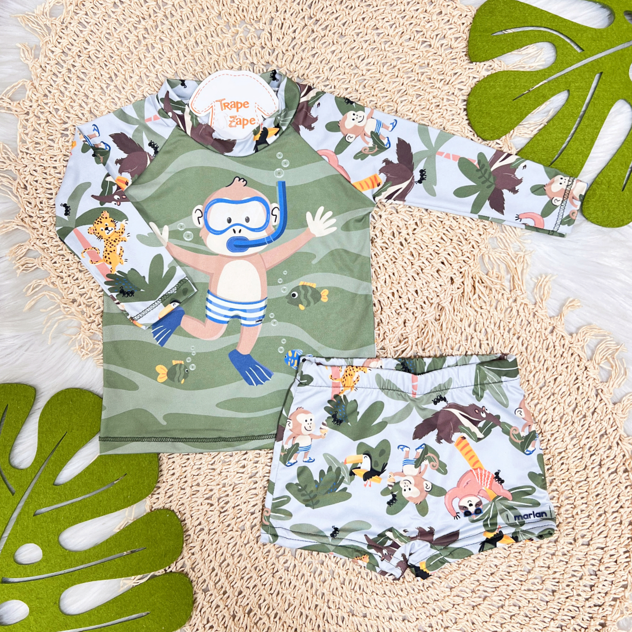 Linha Praia - Blusa com Proteção UV50 Macaquinho + e Sunga - Verde  